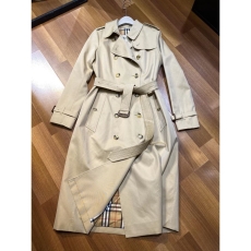 Burberry Outwear